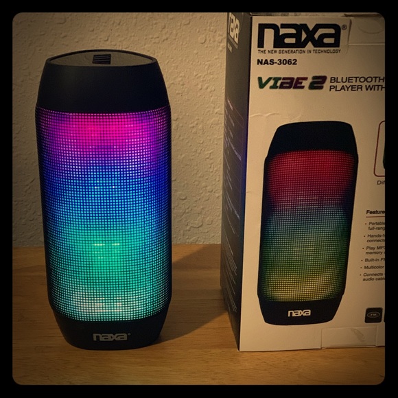 Naxa Other - Bluetooth wireless speaker